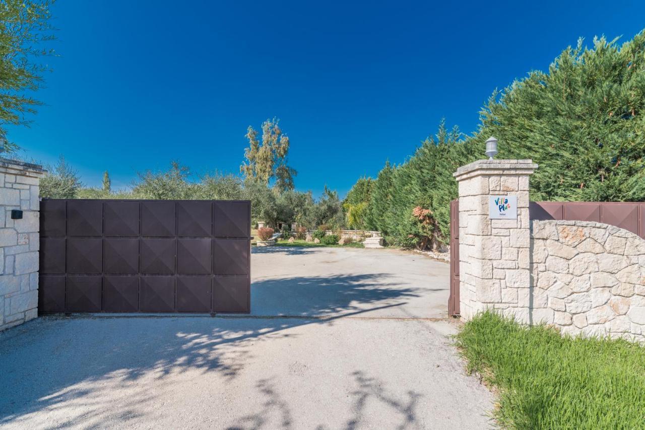Astarte Villas - Istar Villa With Tennis Court Makhairadhon Luaran gambar