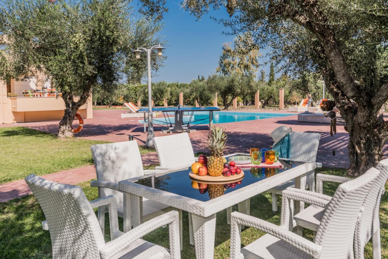Astarte Villas - Istar Villa With Tennis Court Makhairadhon Luaran gambar