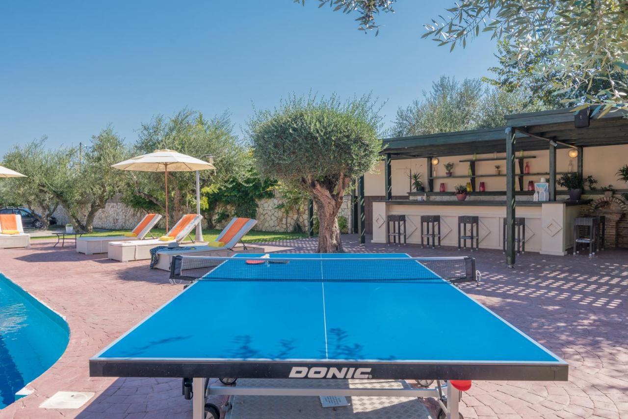 Astarte Villas - Istar Villa With Tennis Court Makhairadhon Luaran gambar