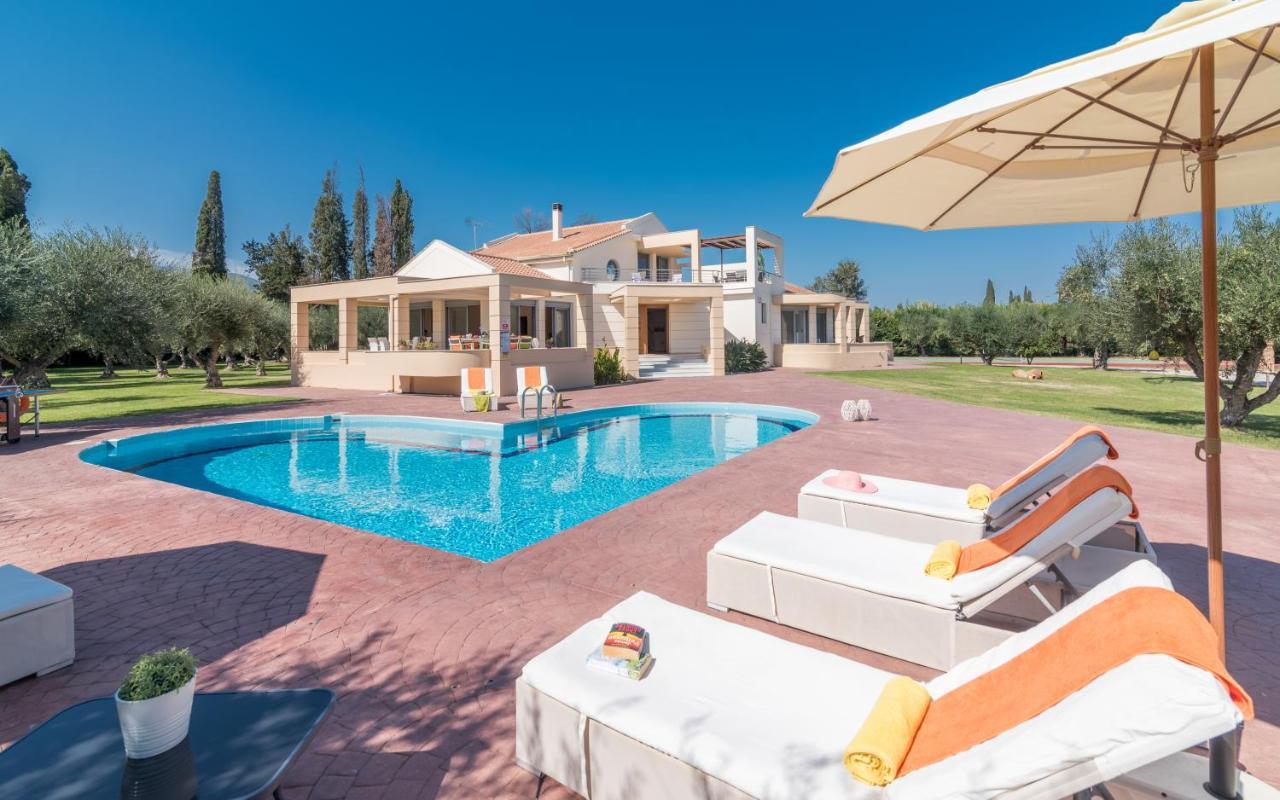 Astarte Villas - Istar Villa With Tennis Court Makhairadhon Luaran gambar
