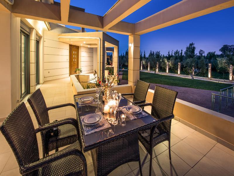 Astarte Villas - Istar Villa With Tennis Court Makhairadhon Luaran gambar